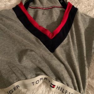 Tommy sweatshirt